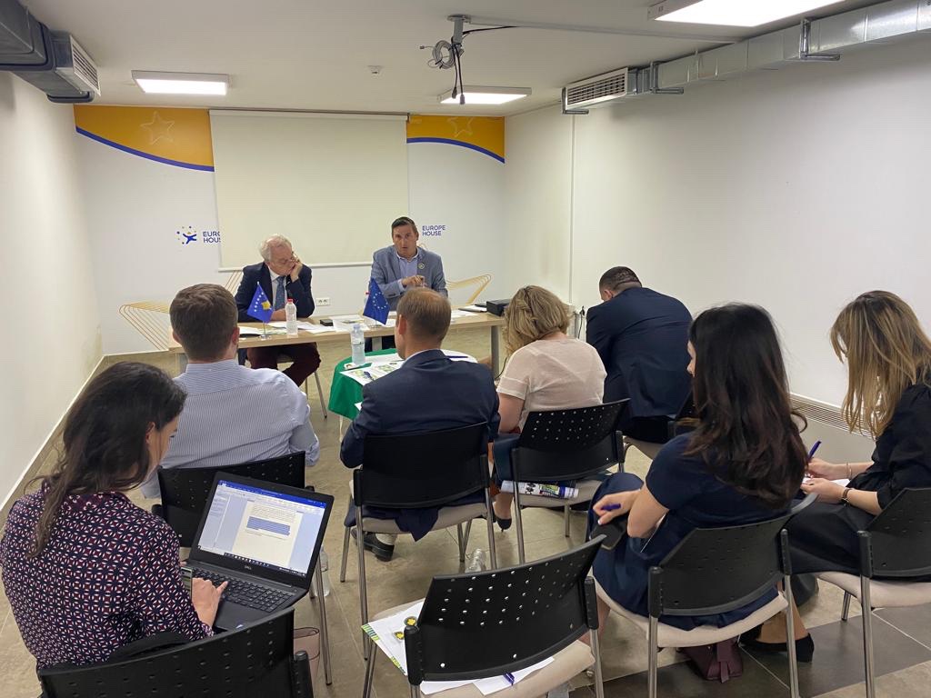 285333308 2515263335277404 4664731782466174765 n - UEF