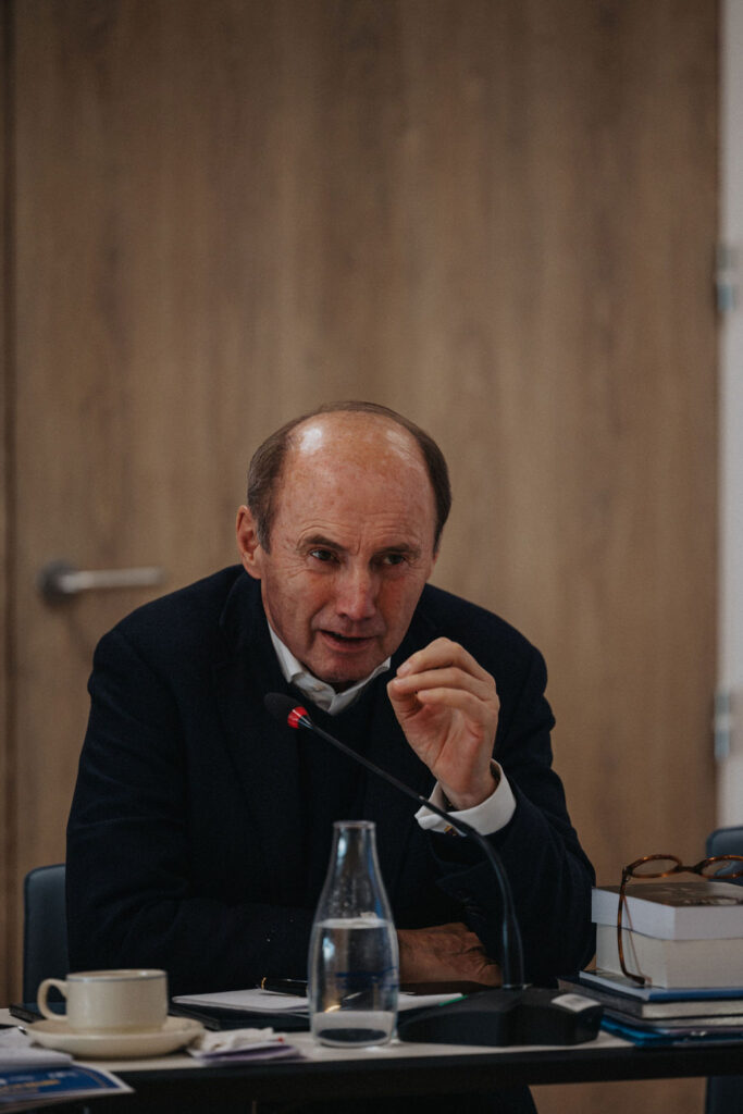 DavidAROUS 2763 - UEF