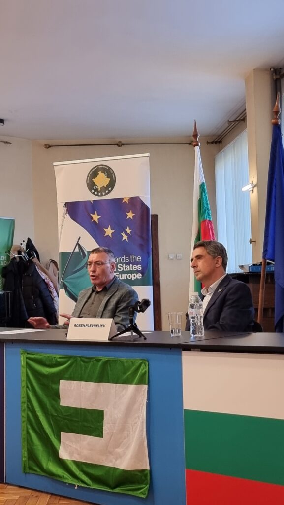 20251213 150530 - UEF