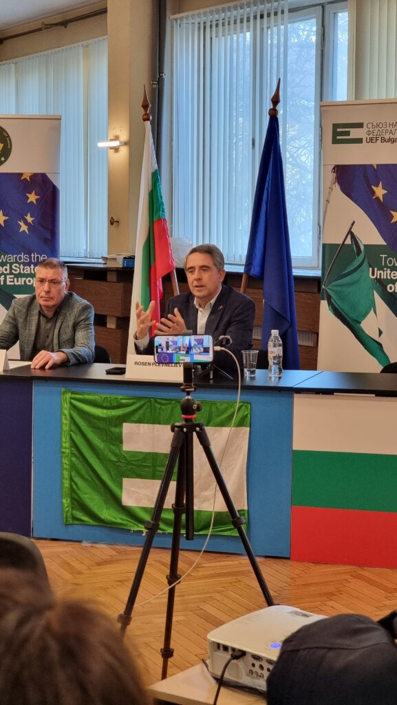 20251213 150638 - UEF