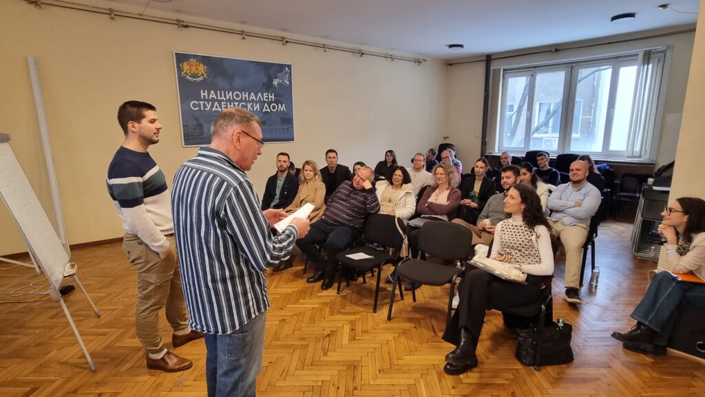 20251214 121936 - UEF