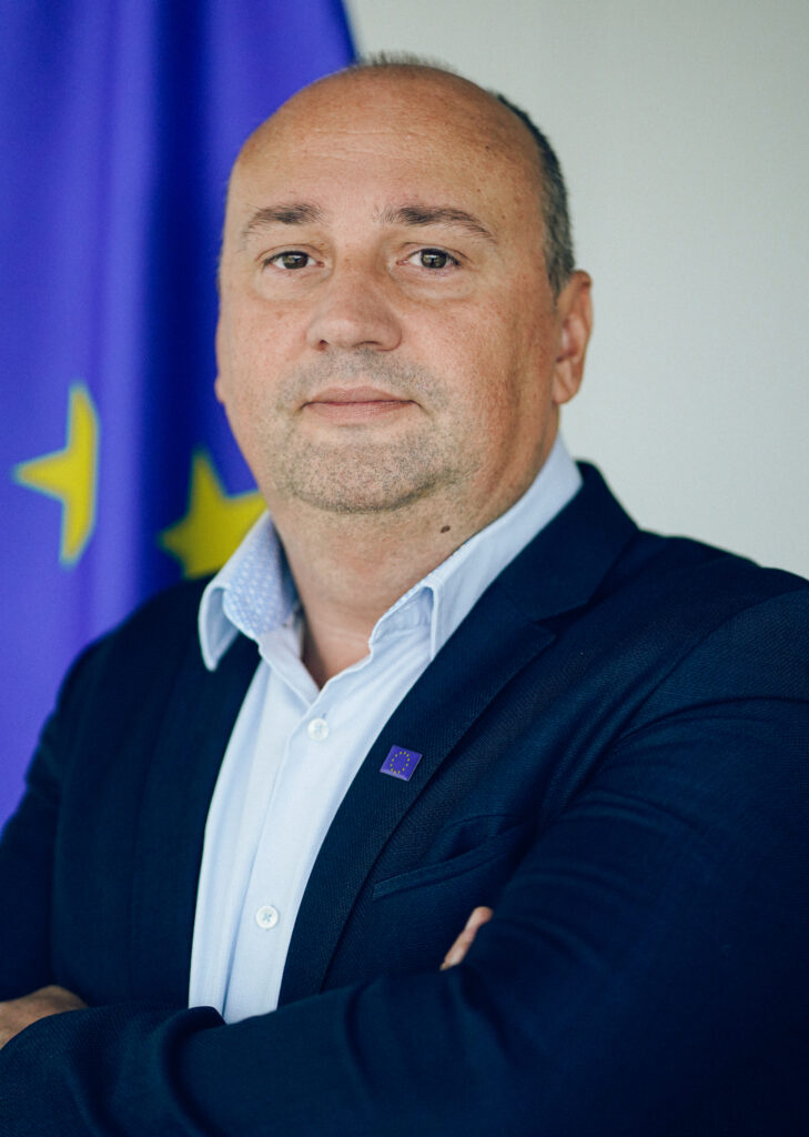 DSC6380 Lucian Alexandru ONISEI - UEF